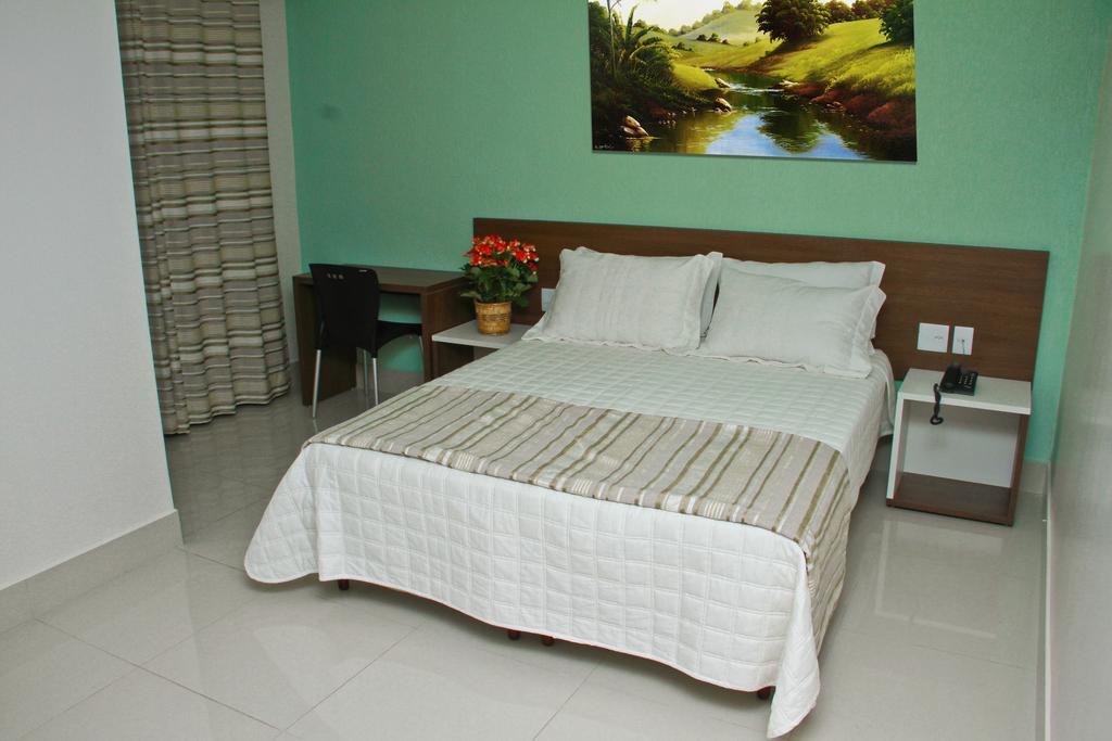 Luziânia Hotel Saron מראה חיצוני תמונה